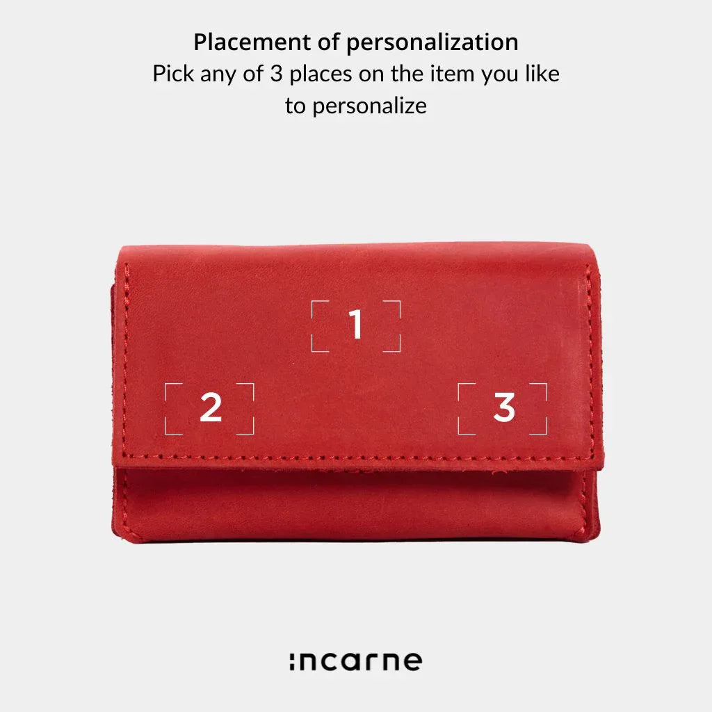 Horizontal tarot bag with magnetic clasp made from vintage leather - INCARNE® Global