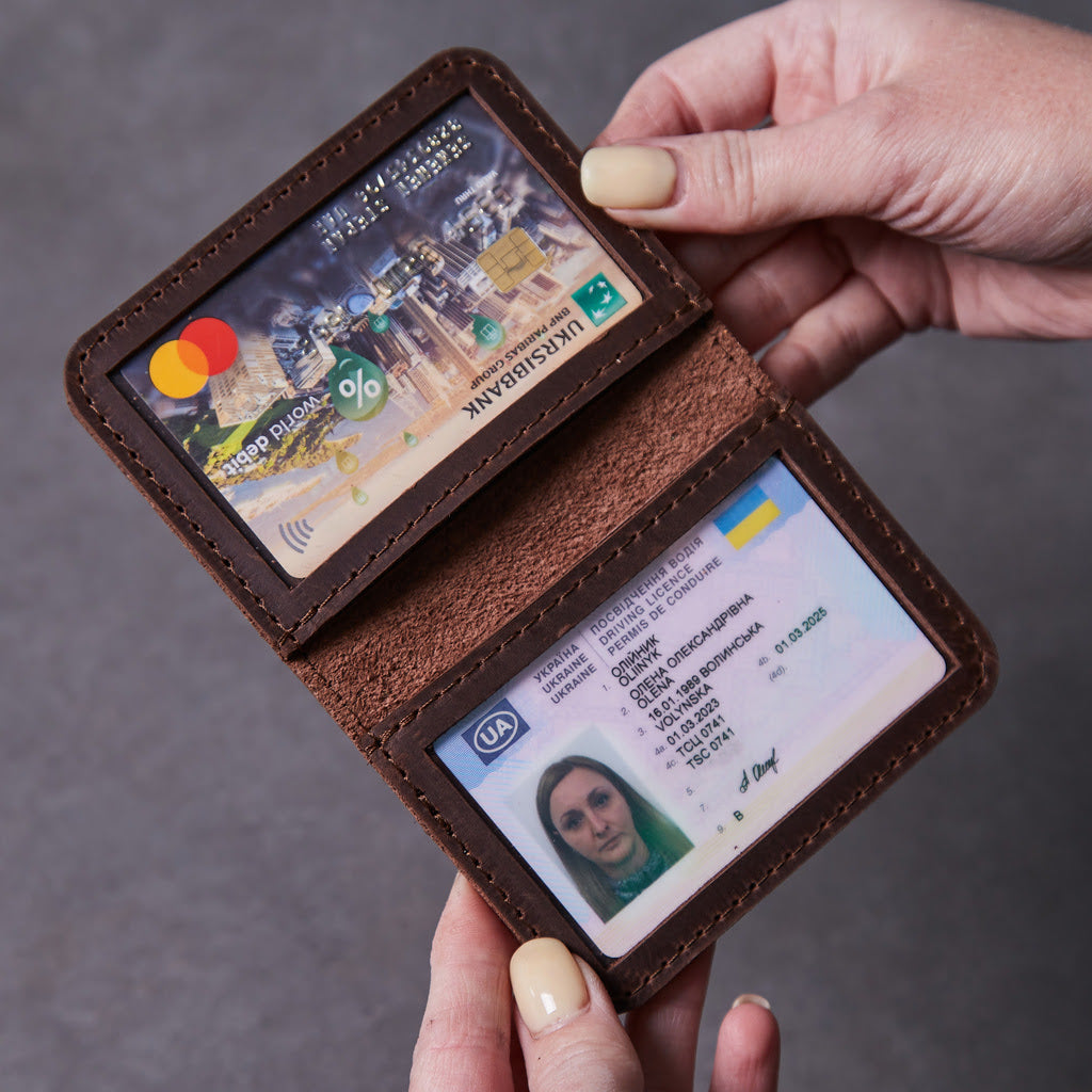 Geschenkset: Führerscheinhülle + Leder-Schlüsselanhänger