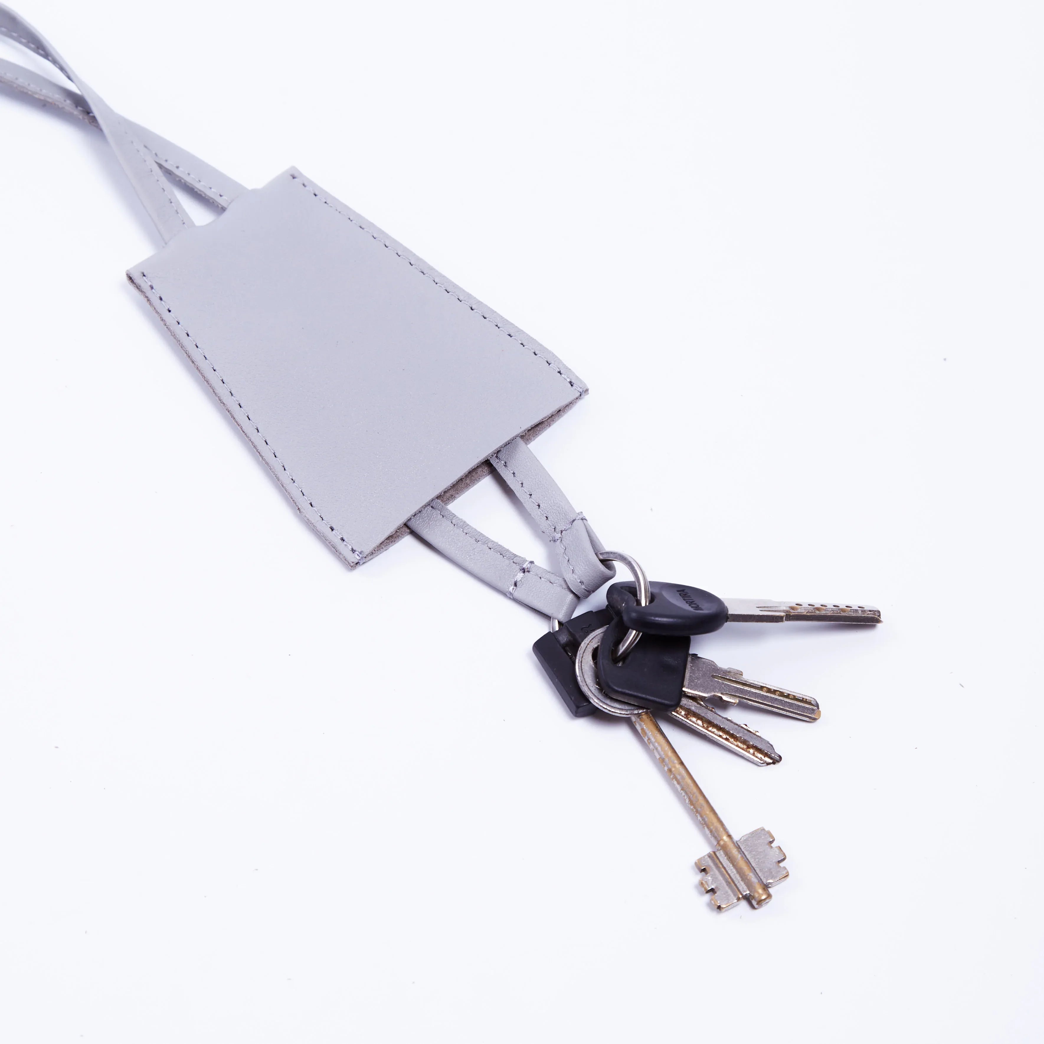 Home key holder made from genuine classic leather - INCARNE® Global