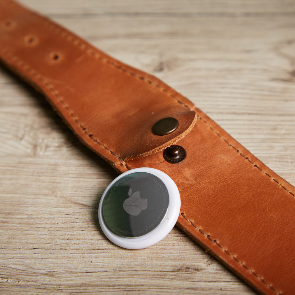 Collar para perros de piel Air Collar para razas medianas con soporte AirTag