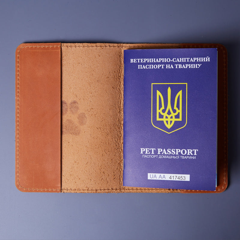 Skórzana okładka na paszport weterynaryjny Paw