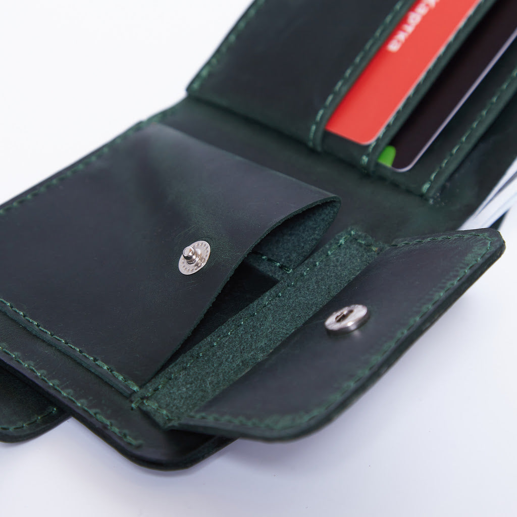 Mini Jack RFID-blocking wallet made from vintage leather