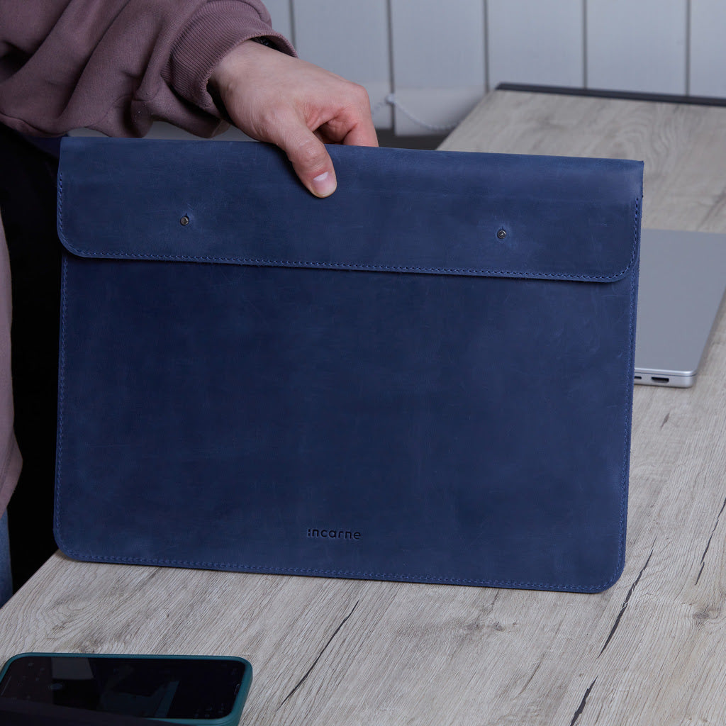 POCHETTE EN CUIR POUR TABLETTE NEAT