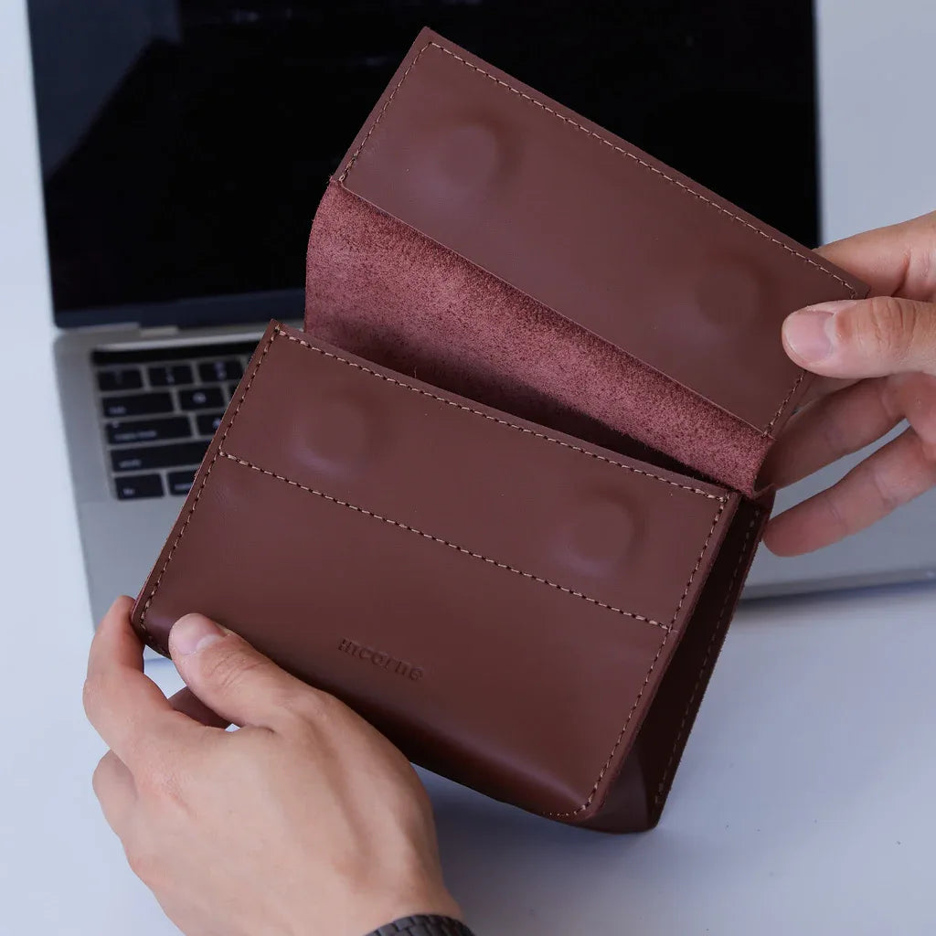 Wire Keeper Organizer for Cables, Mouse, Adapters in Classic Leather - INCARNE® Global