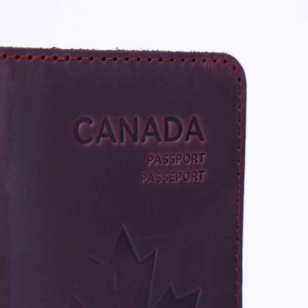 Funda de pasaporte con el símbolo nacional de Canadá hecha de cuero vintage