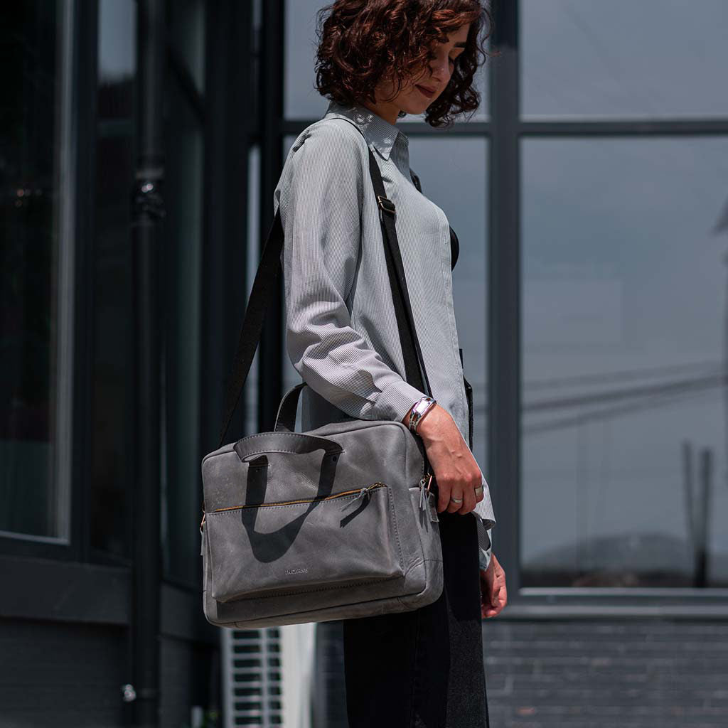 Biz Leder -Laptop -Tasche