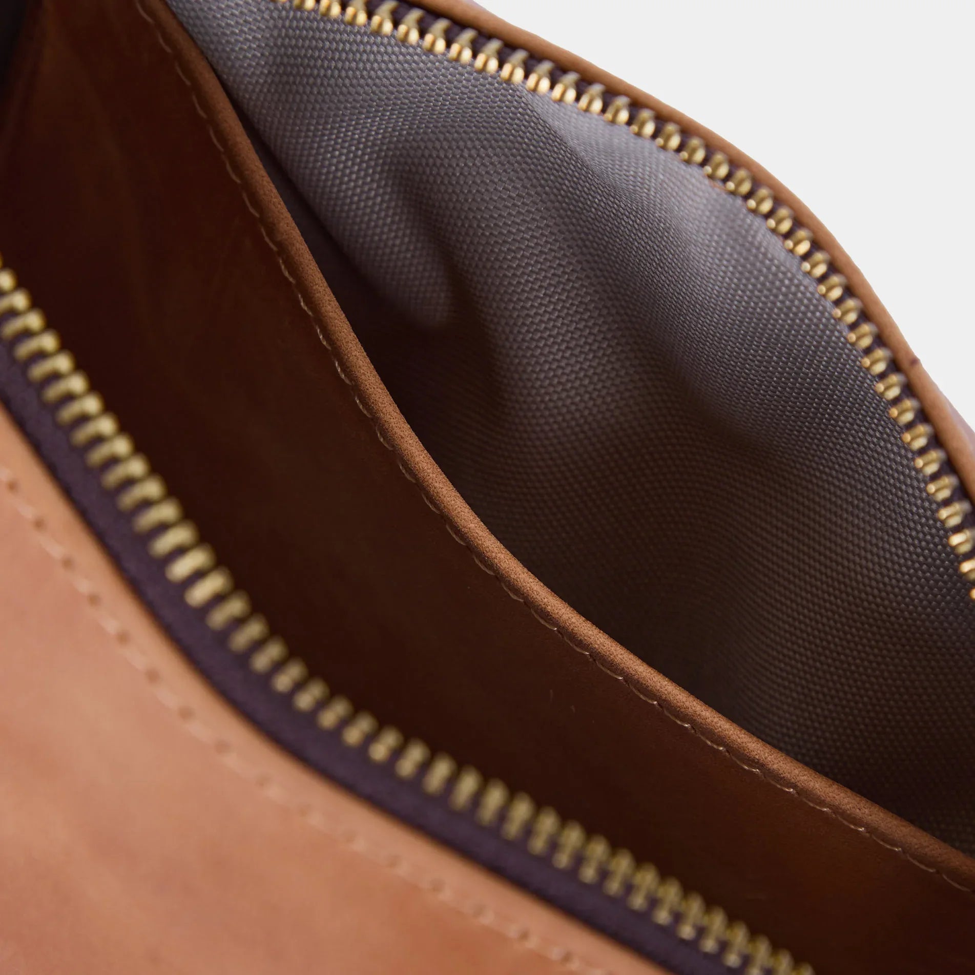 Mirage toiletry bag - INCARNE® Ukraine