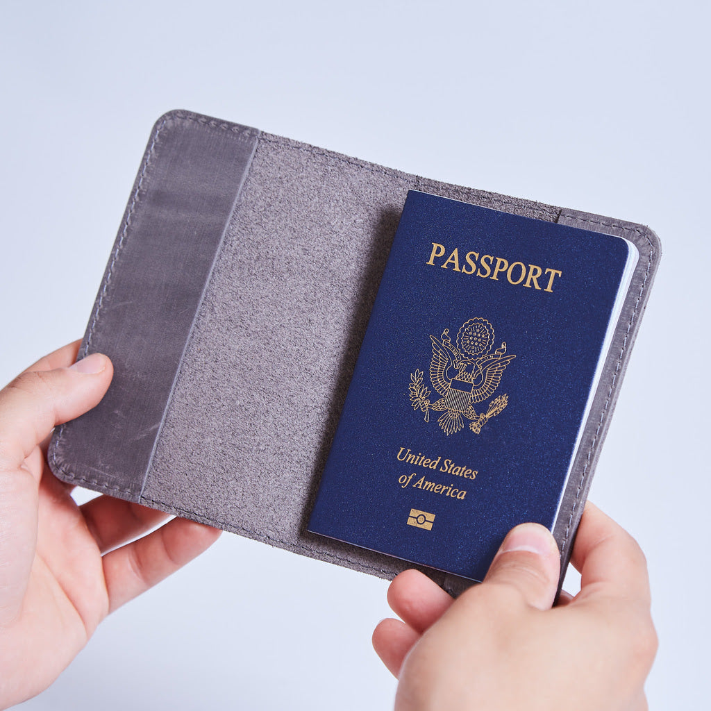 Cubierta de pasaporte de cuero de Bali