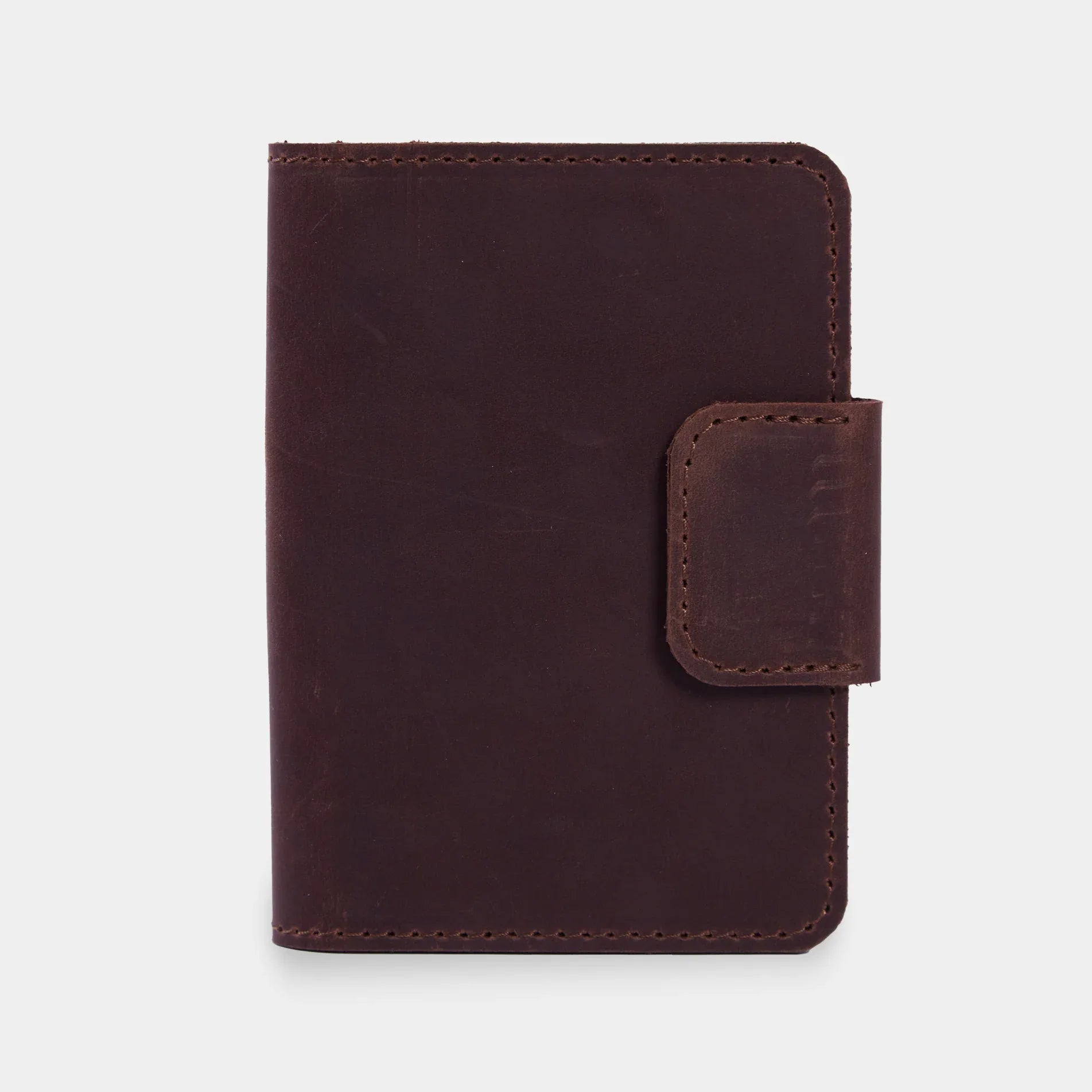 Smart Journey Vintage Leather Passport Cover for Travel with AirTag and Cards Holders - INCARNE® Global