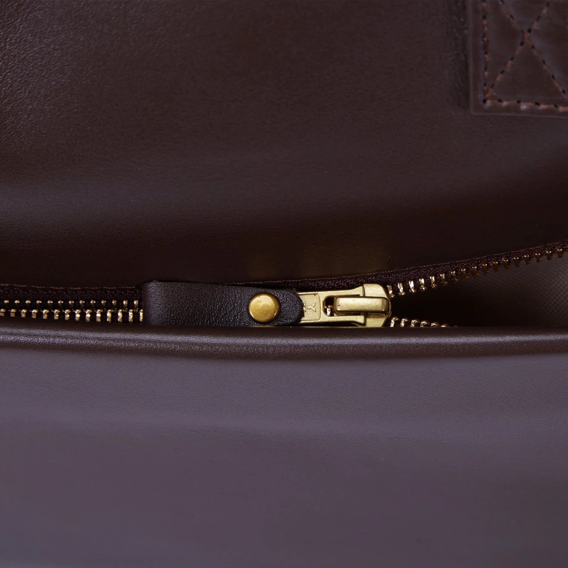 Brief Bag, Chocolate - INCARNE® Global