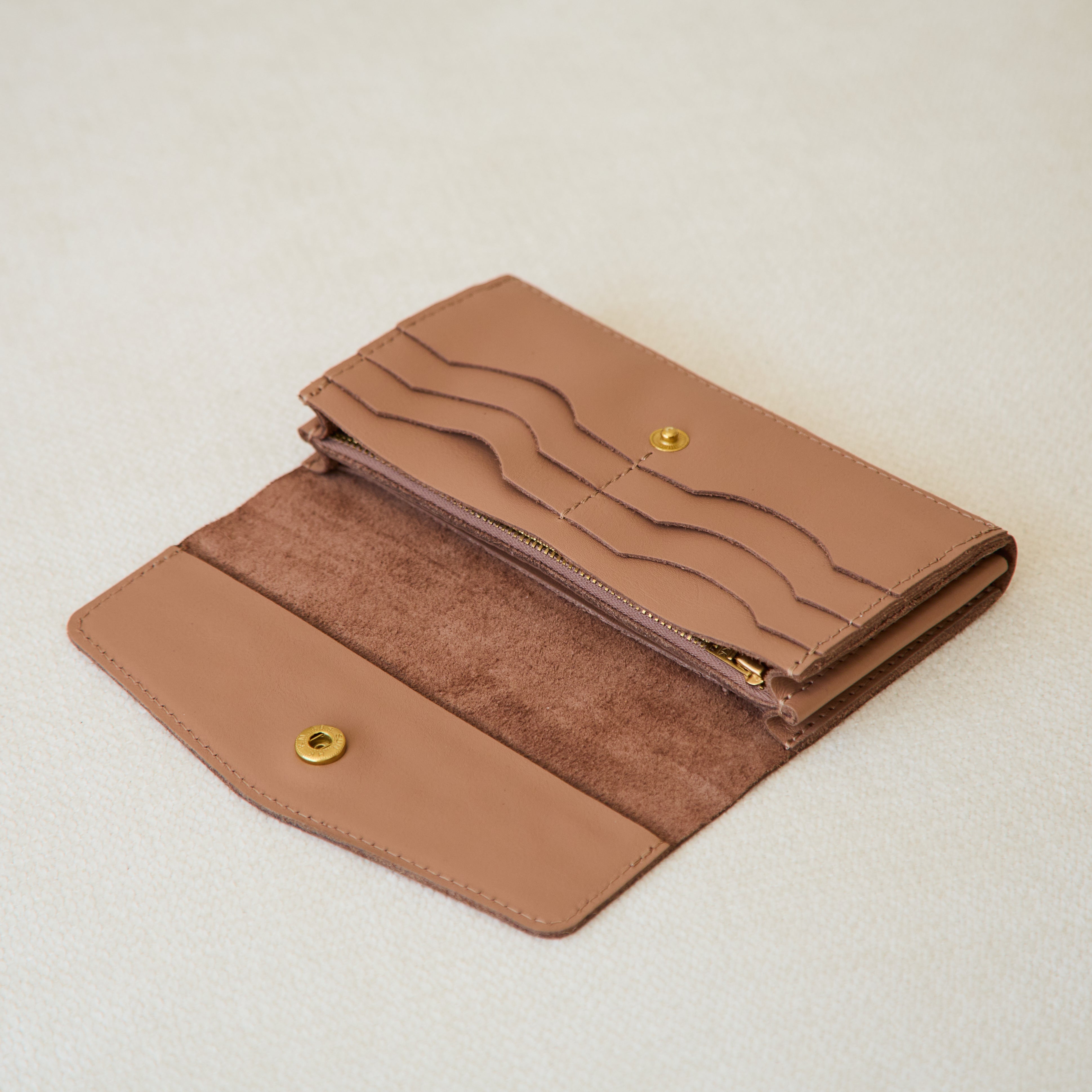 Einfache Geldbörsen-Clutch