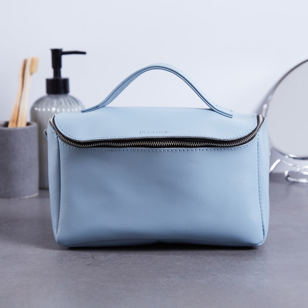 Kosmetiktasche Timeless aus klassischem Leder