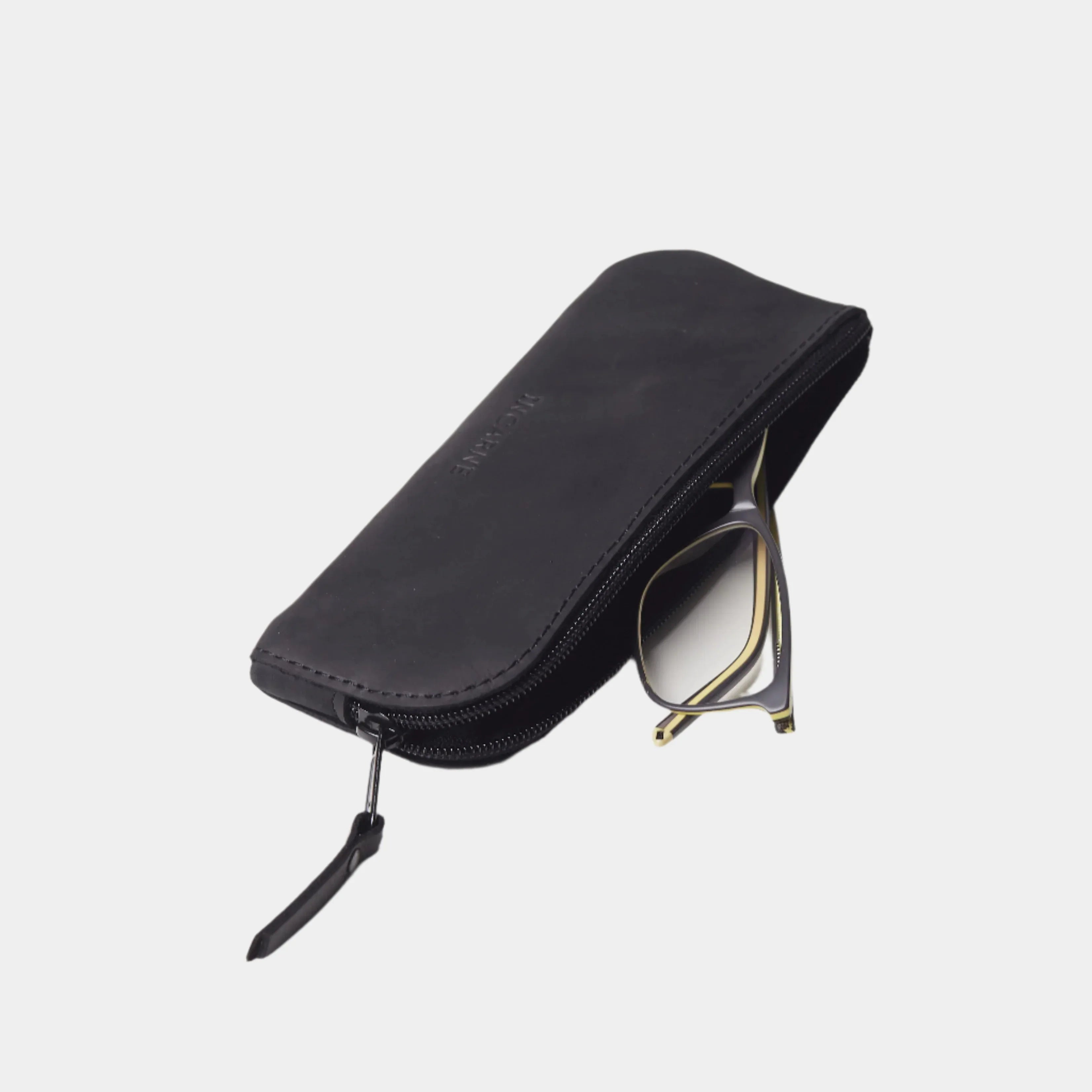 Leaf glasses case - INCARNE® Ukraine
