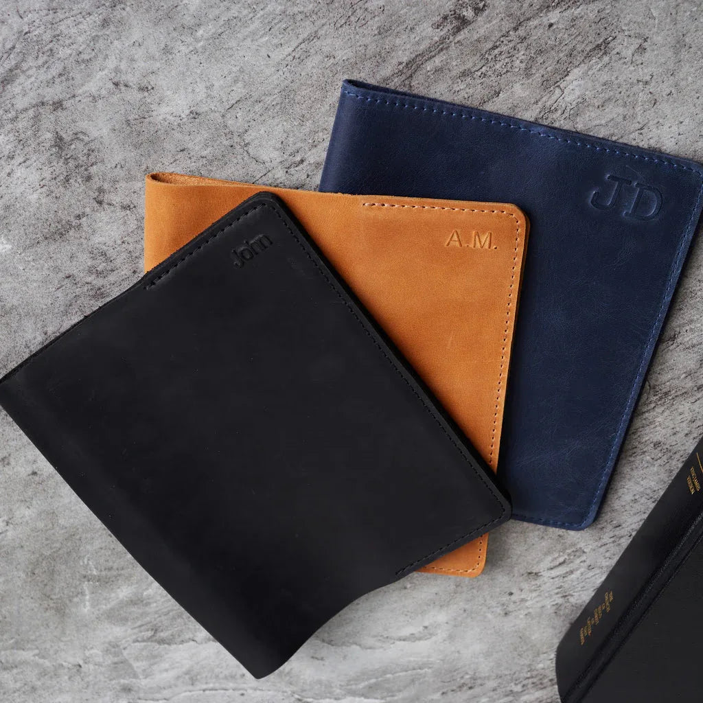 Leather Holly Bible Cover - INCARNE® Global