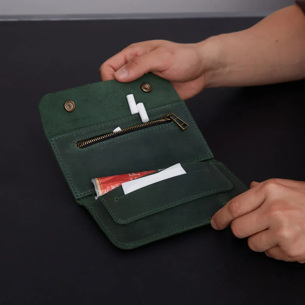 Tobacco organizer Roll Master made from vintage leather - INCARNE® Global