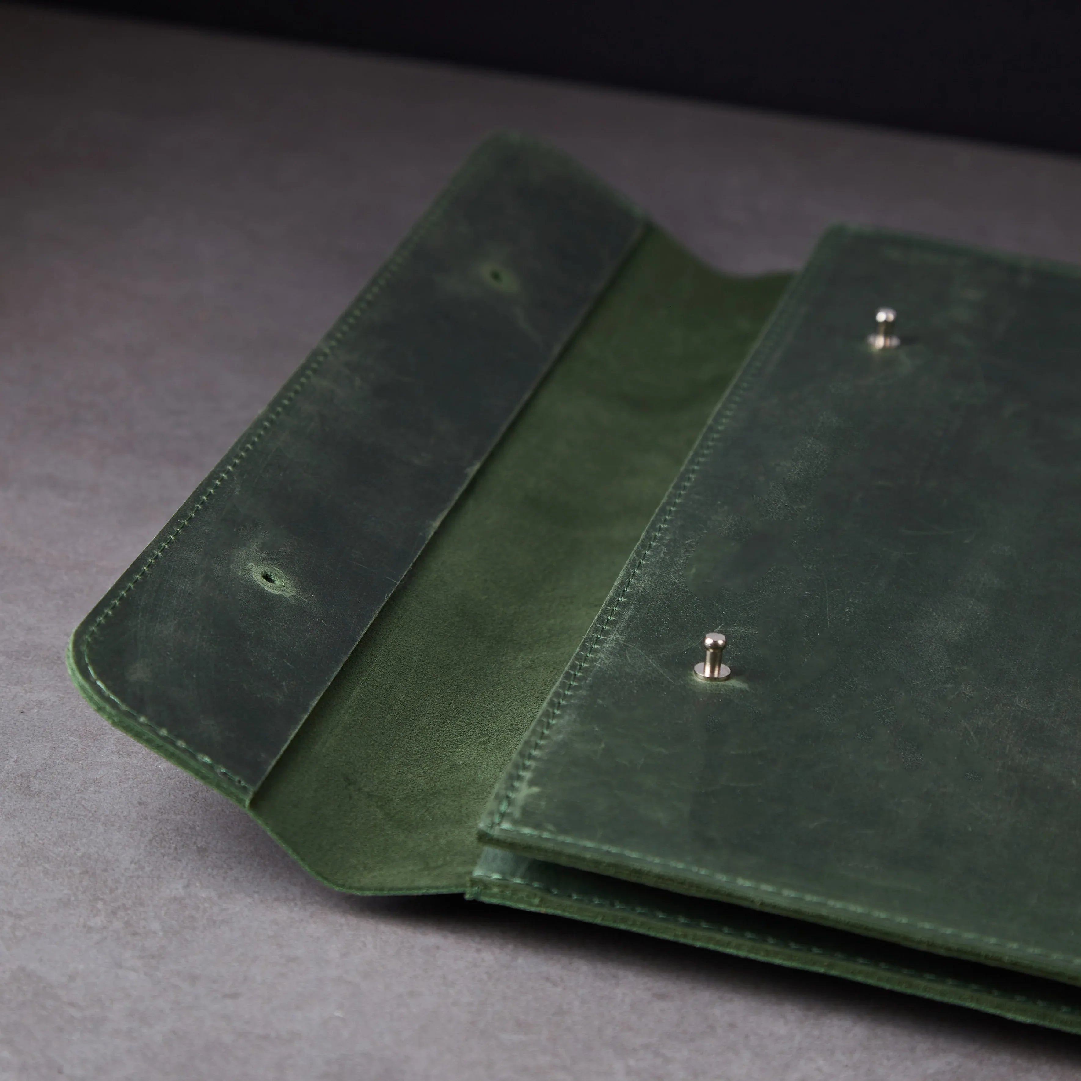Neat Laptop Sleeve, Green (vintage) - INCARNE® Global