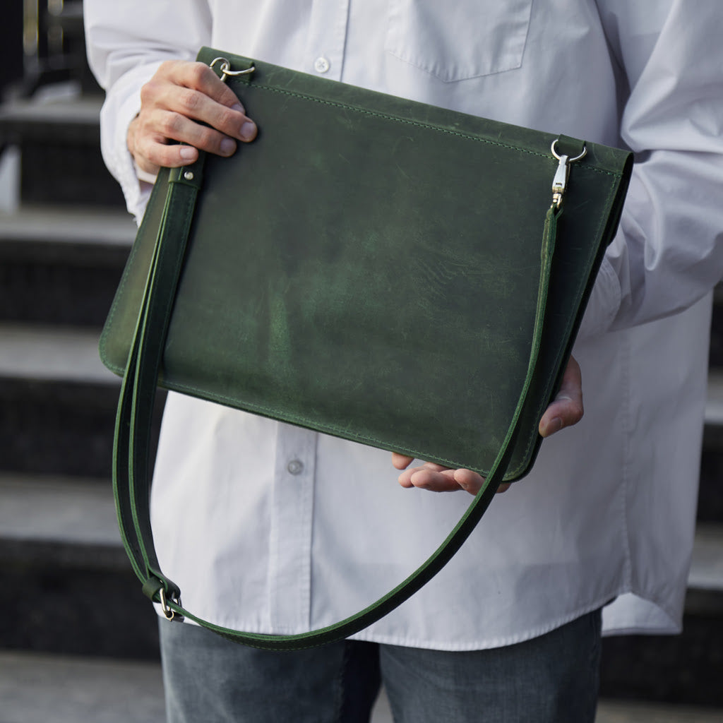 POCHETTE EN CUIR POUR TABLETTE NEAT