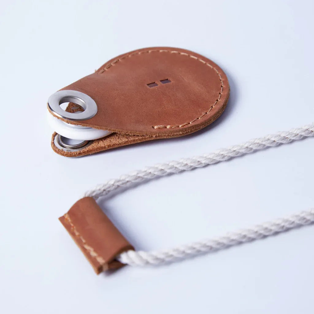 Air Holder Leather Cover for Apple AirTag - INCARNE® Global