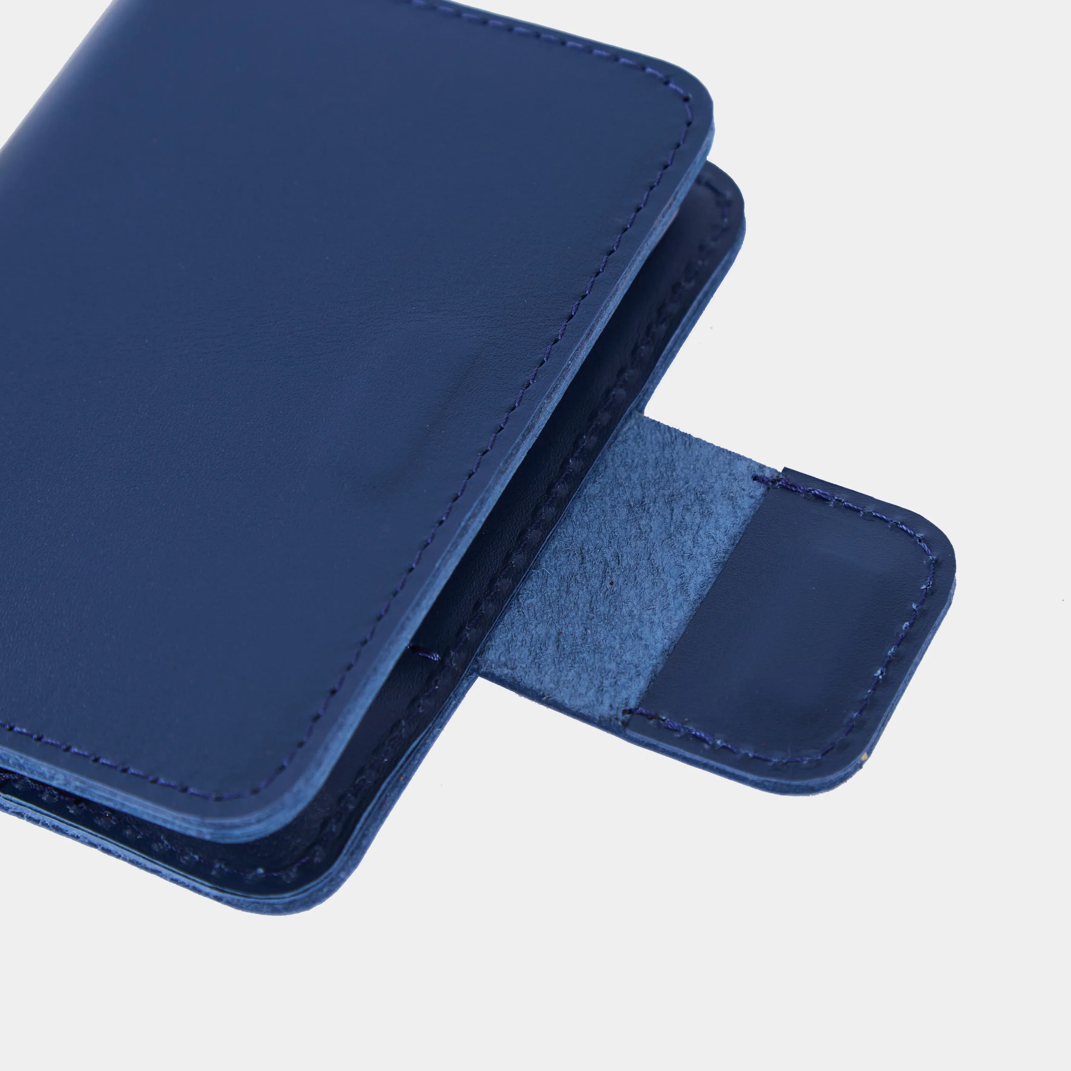 Smart Journey passport cover - INCARNE® Ukraine