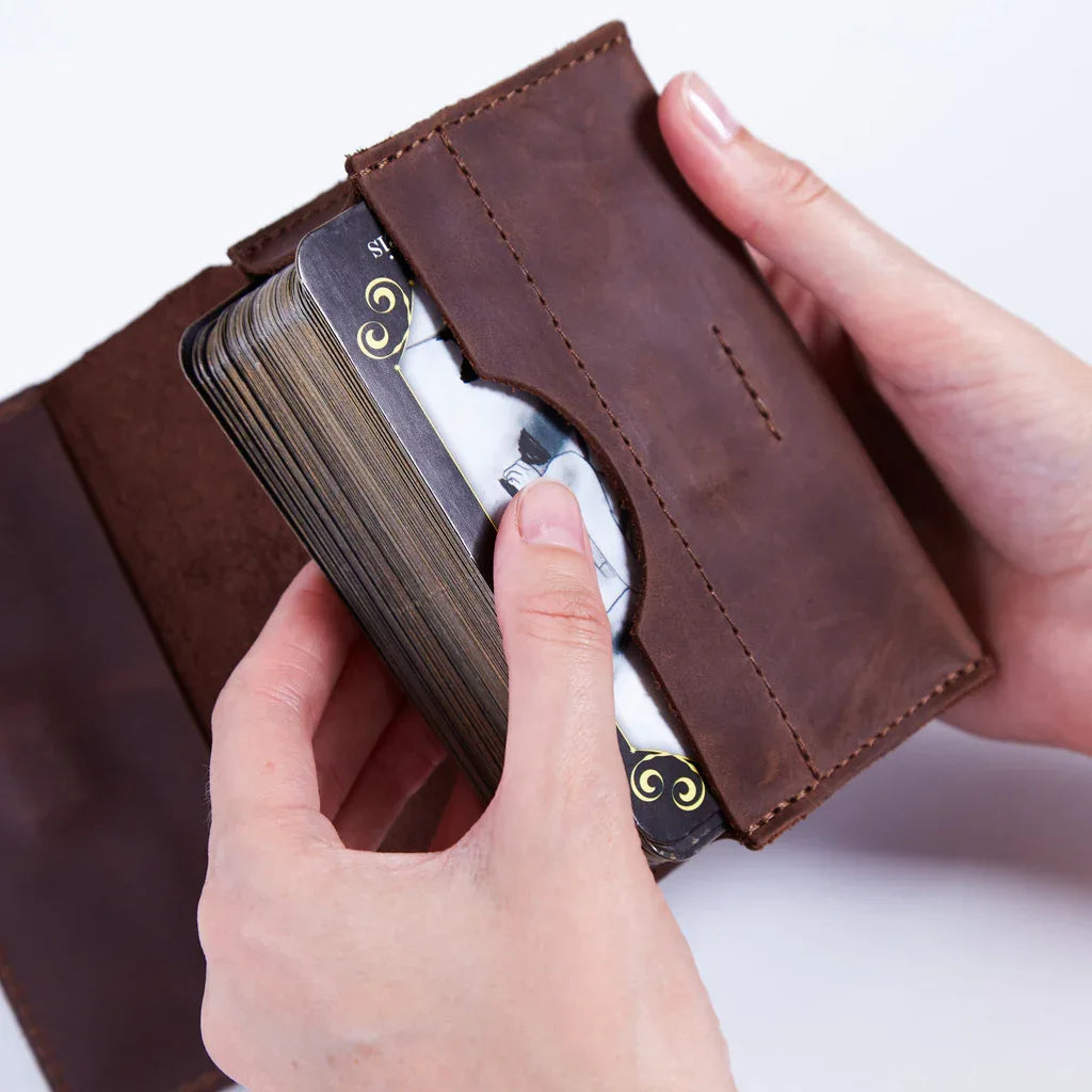 Horizontal tarot bag with magnetic clasp made from vintage leather - INCARNE® Global