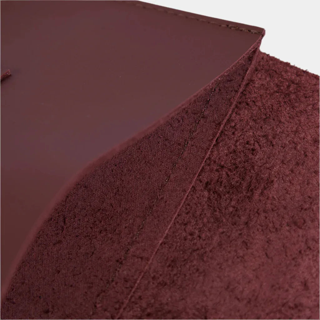 Line Laptop Sleeve, Brown - INCARNE® Global