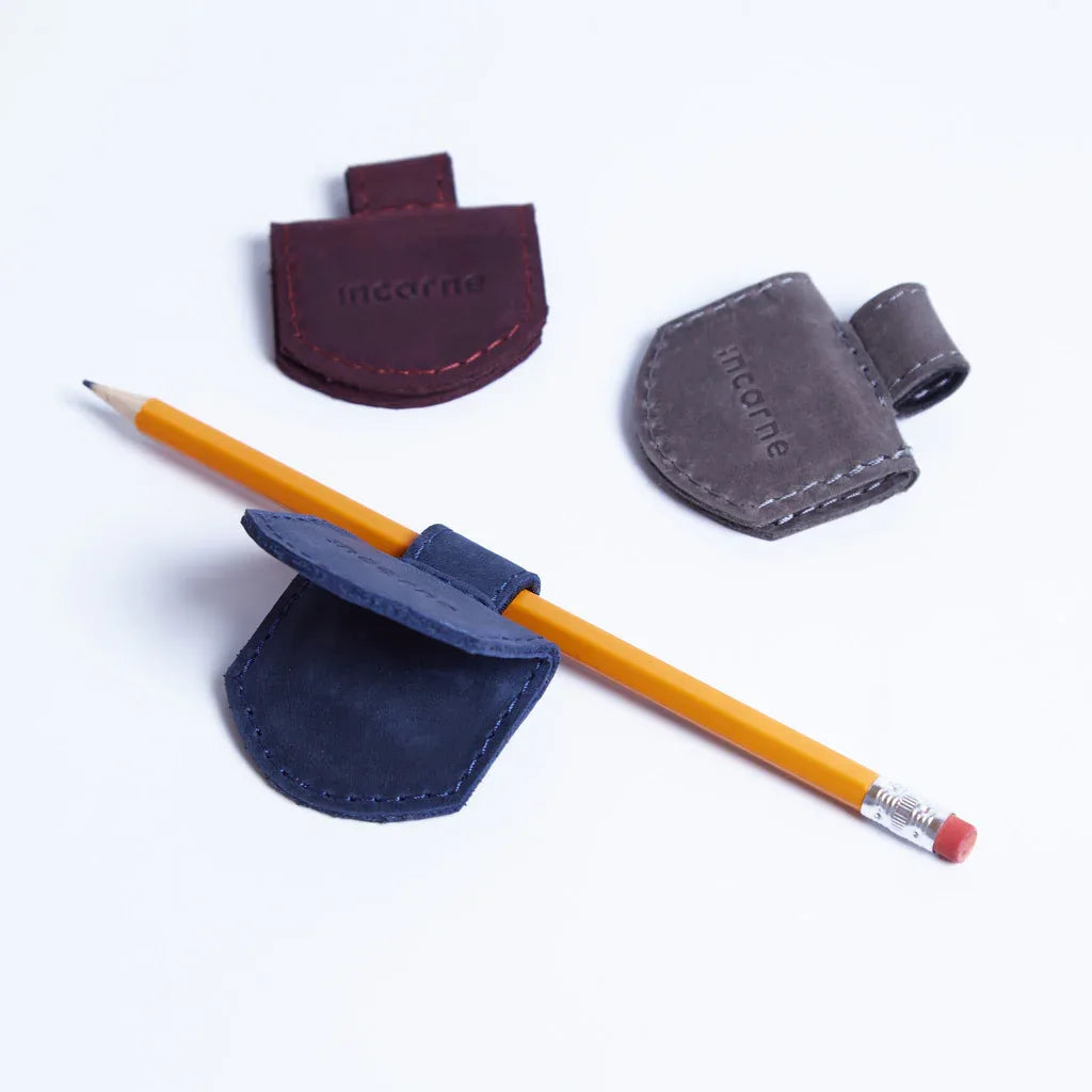 Magnetic bookmarks made from vintage leather (set of 3) - INCARNE® Global