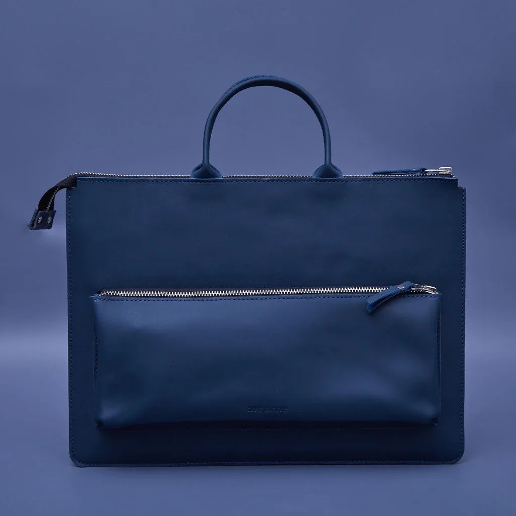 Maryland iPad Pro Sleeve with Handles in classic leather - INCARNE® Global