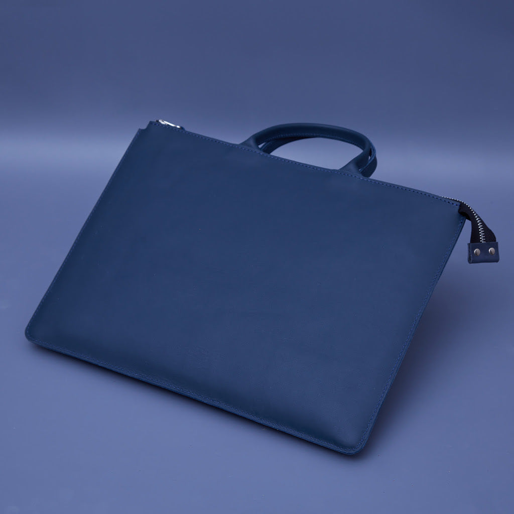 Housse Maryland pour iPad Pro avec poignées en cuir classique