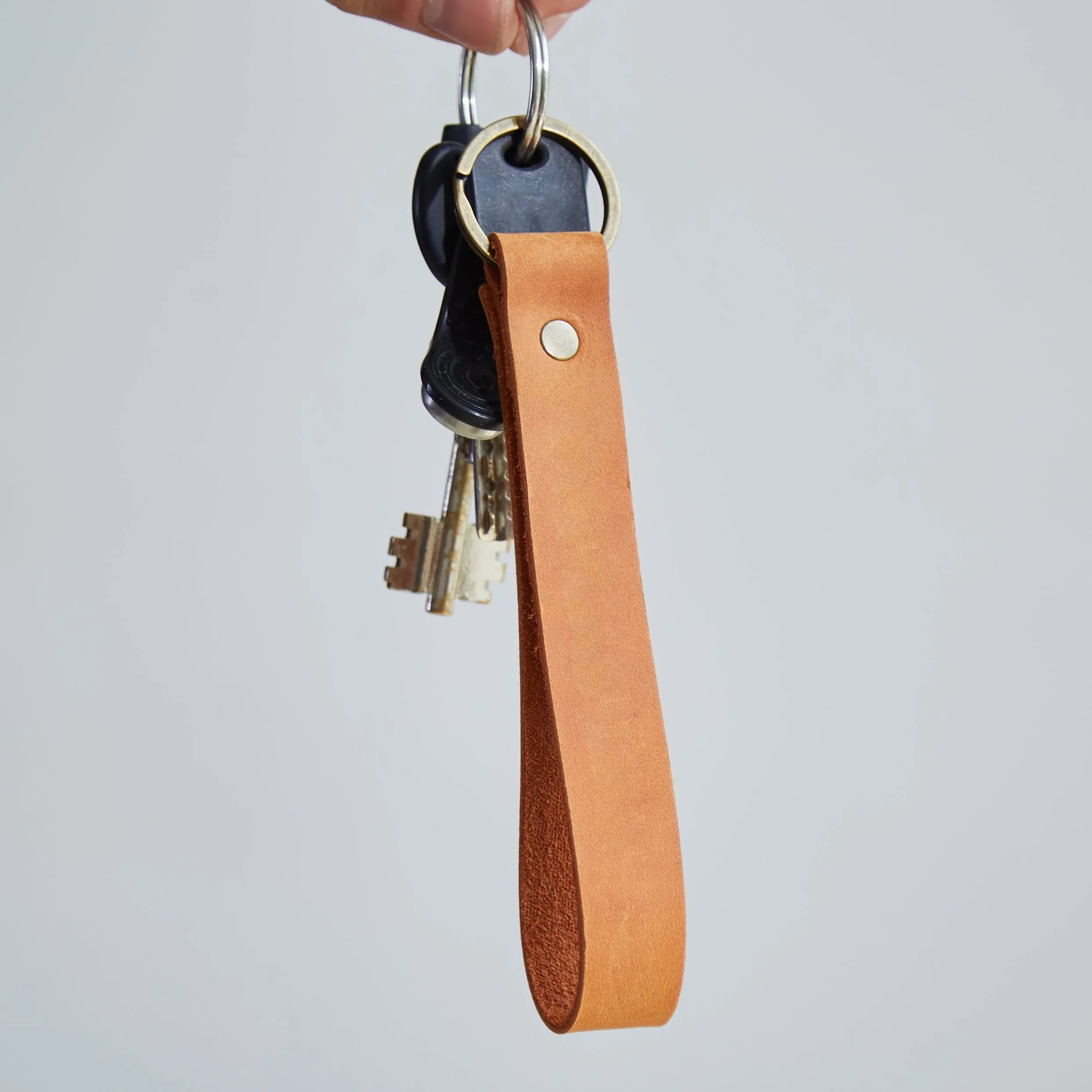 Leather keychain - INCARNE® Ukraine