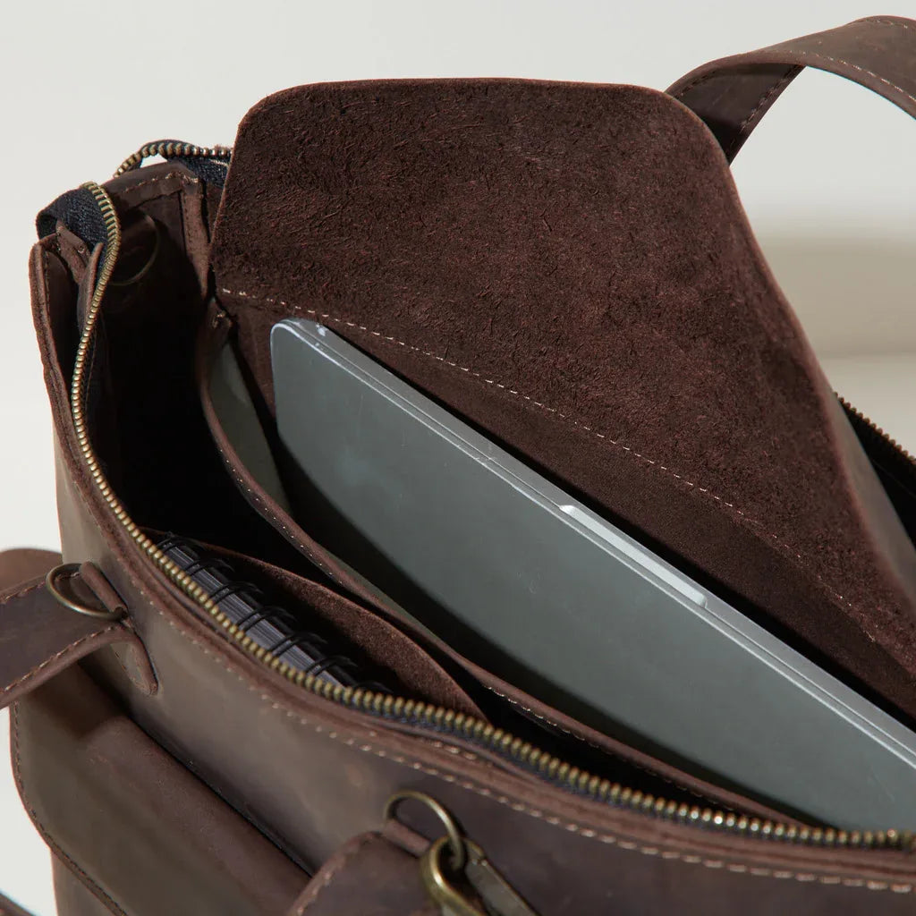 Leather Laptop Convertible Bag Voyager - INCARNE® Global