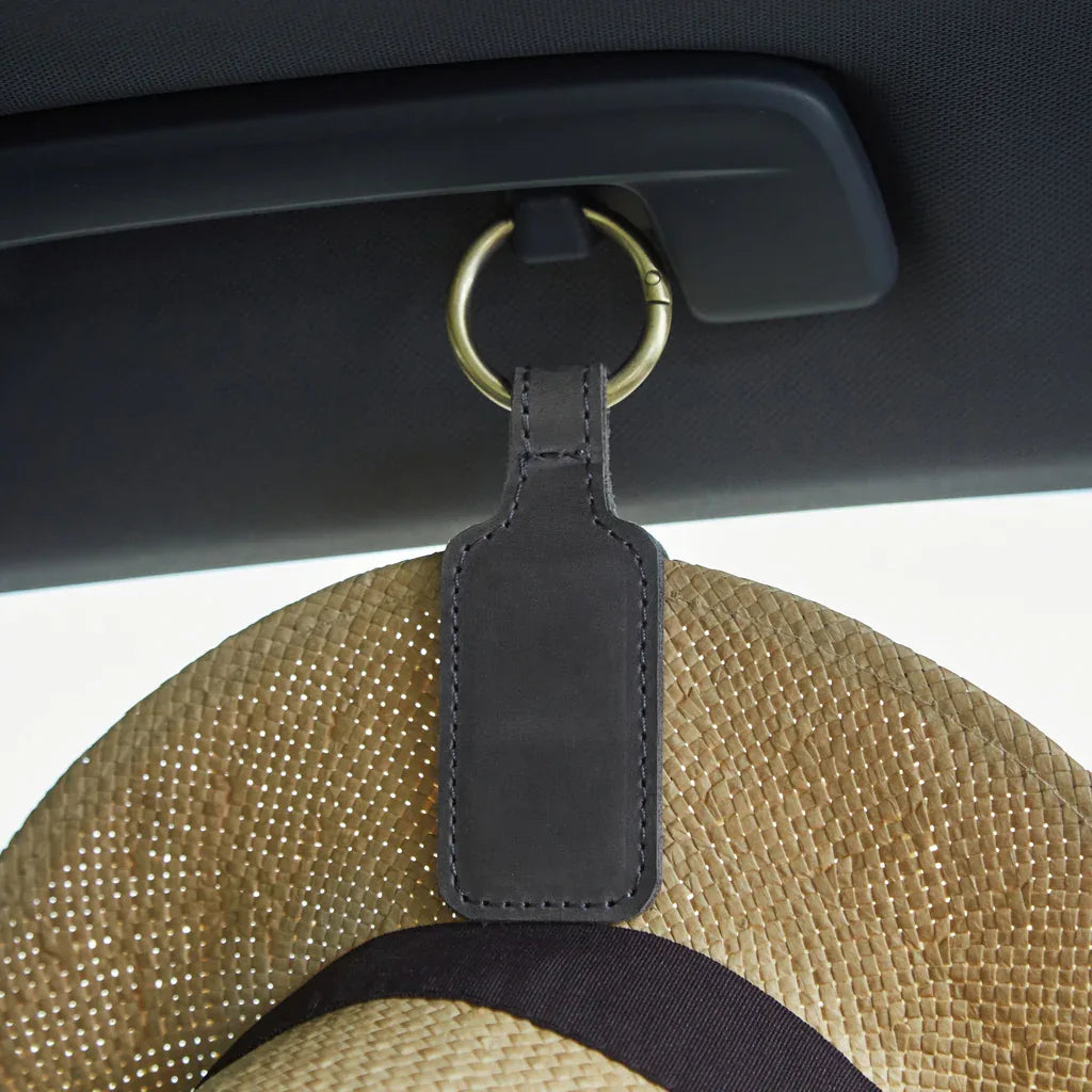 Hat Holder Made from Vintage Leather Wander Hat - INCARNE® Global