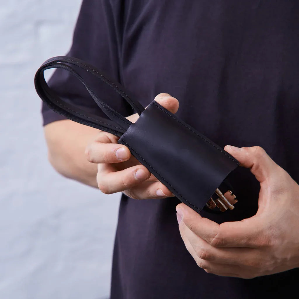 Home key holder made from genuine vintage leather - INCARNEĀ® Global