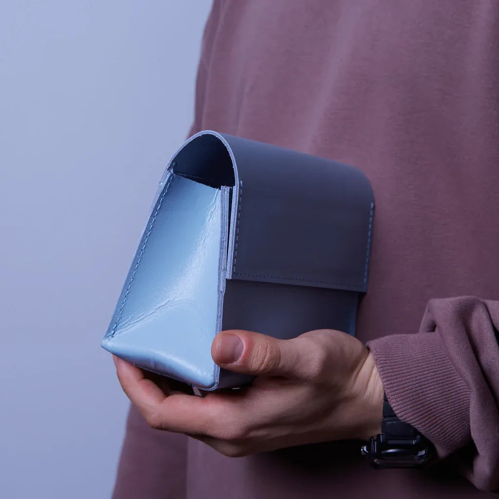 Wire Keeper Organizer for Cables, Mouse, Adapters in Classic Leather - INCARNE® Global