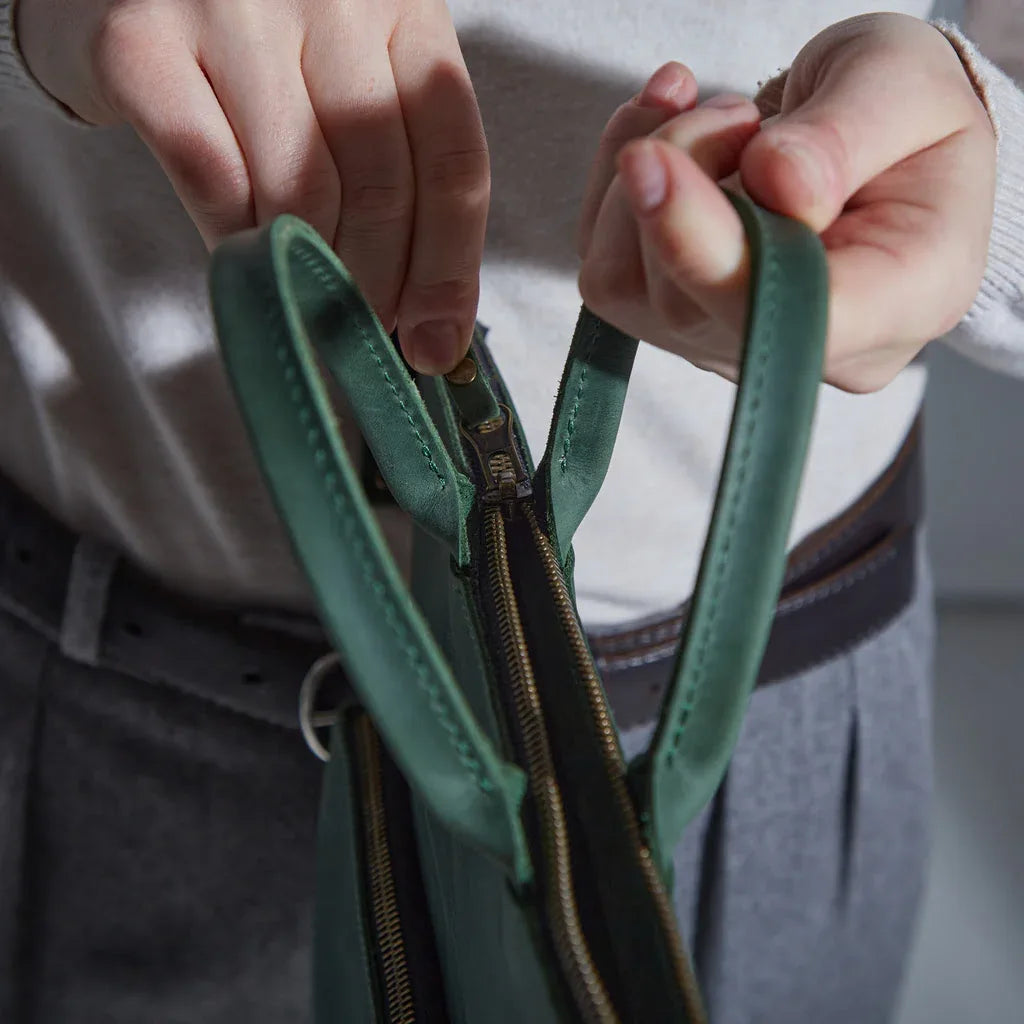 Maryland iPad Pro Sleeve with Handles - INCARNE® Global