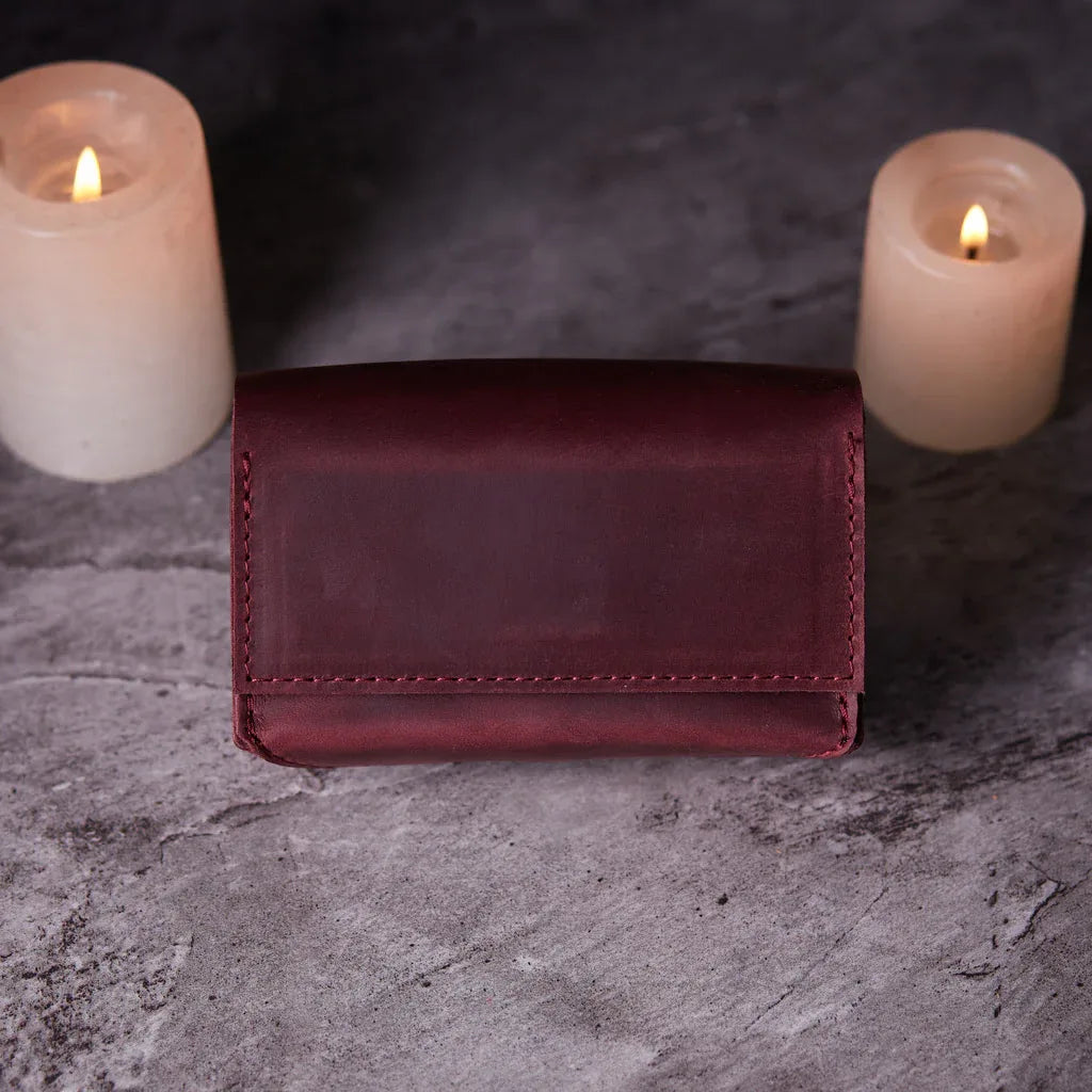 Horizontal tarot bag with magnetic clasp made from vintage leather - INCARNE® Global