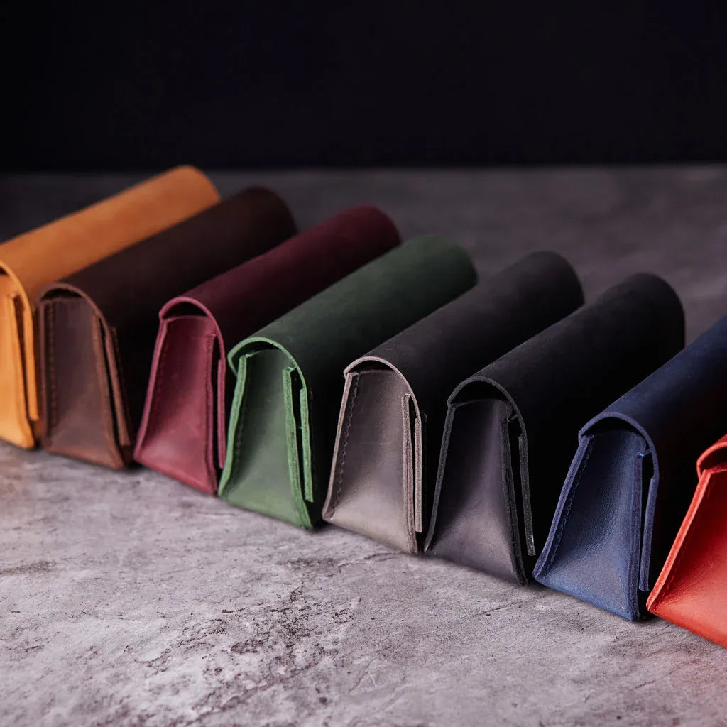 Horizontal tarot bag with magnetic clasp made from vintage leather - INCARNE® Global