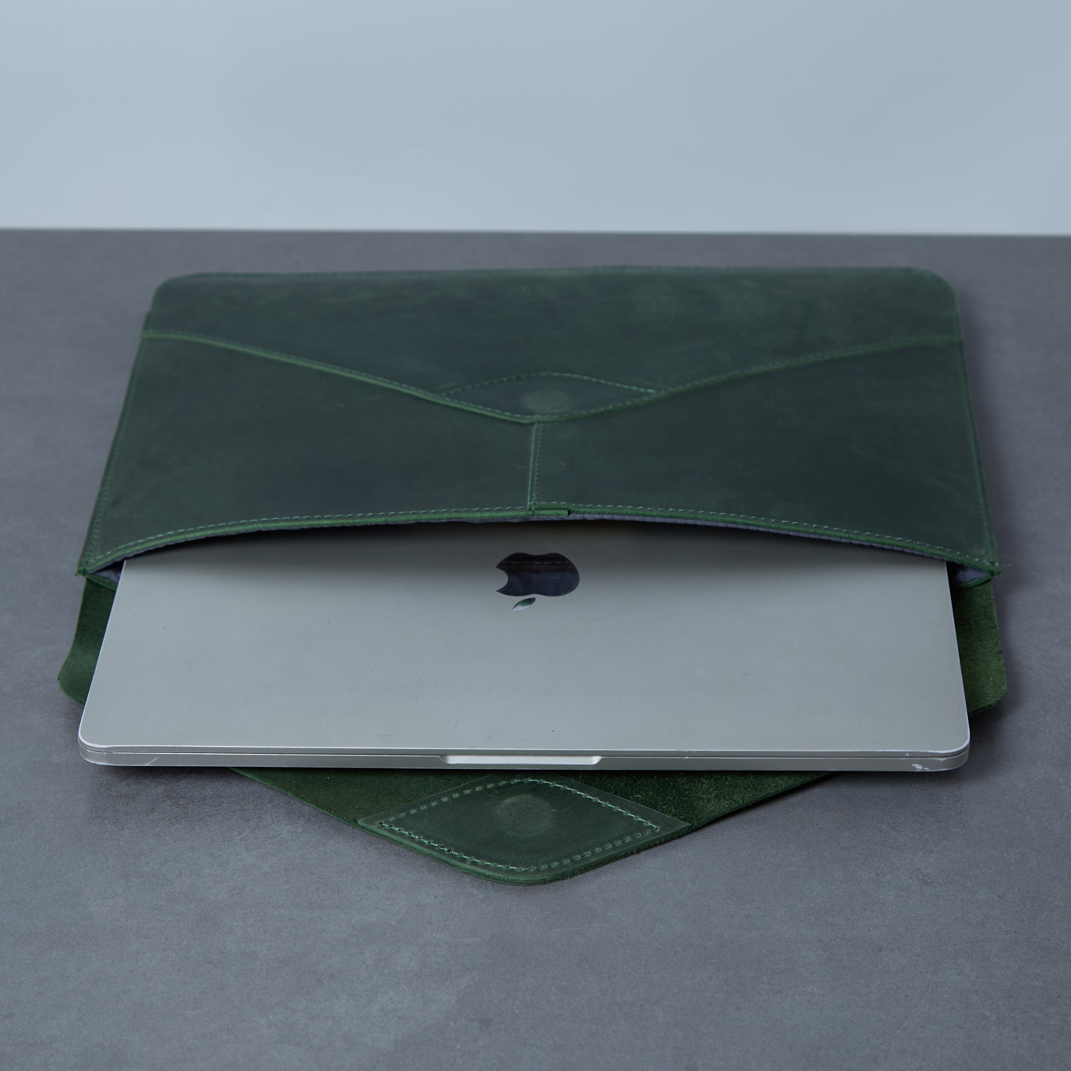 Message Laptop Sleeve, Green (vintage)