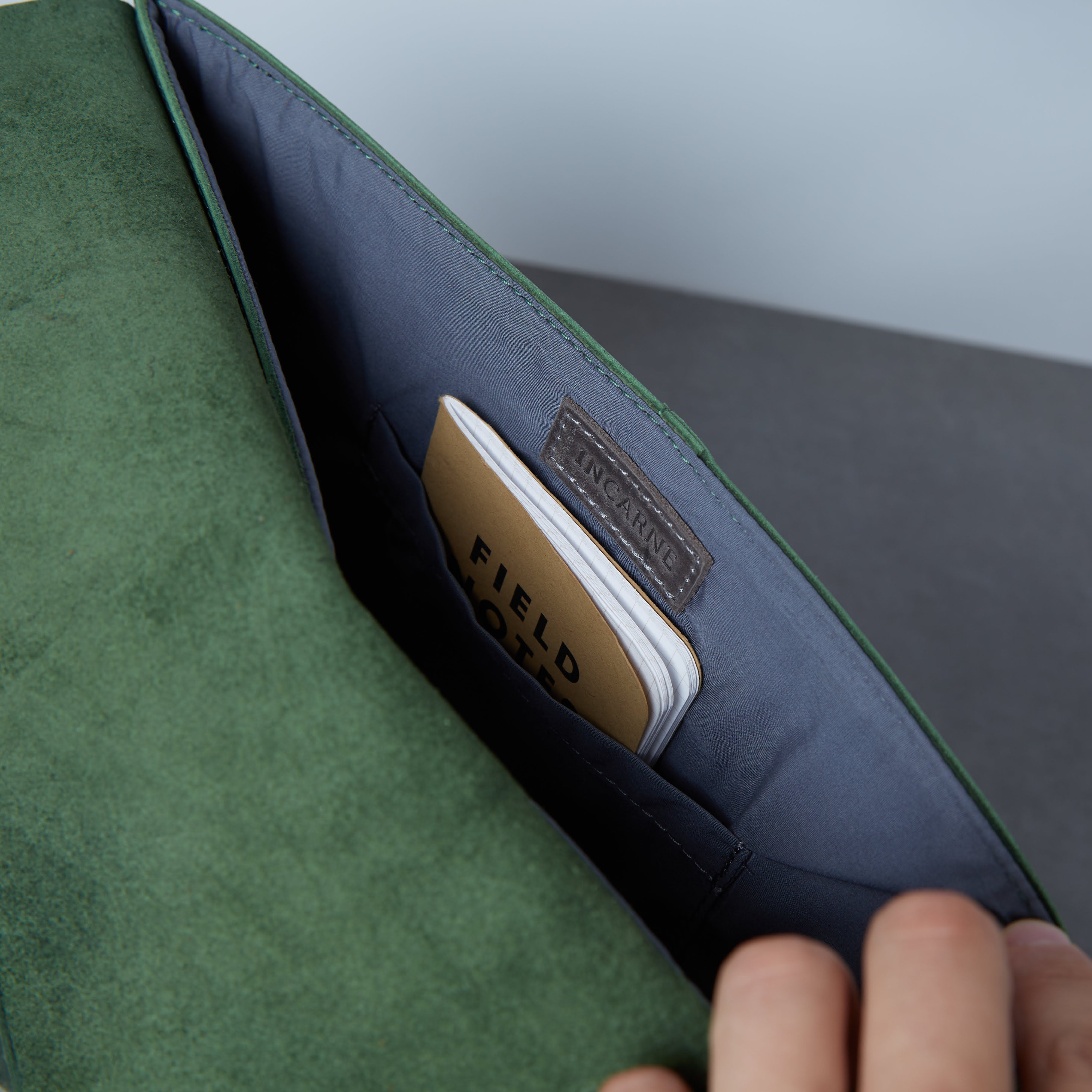 Message Laptop Sleeve, Green (vintage)