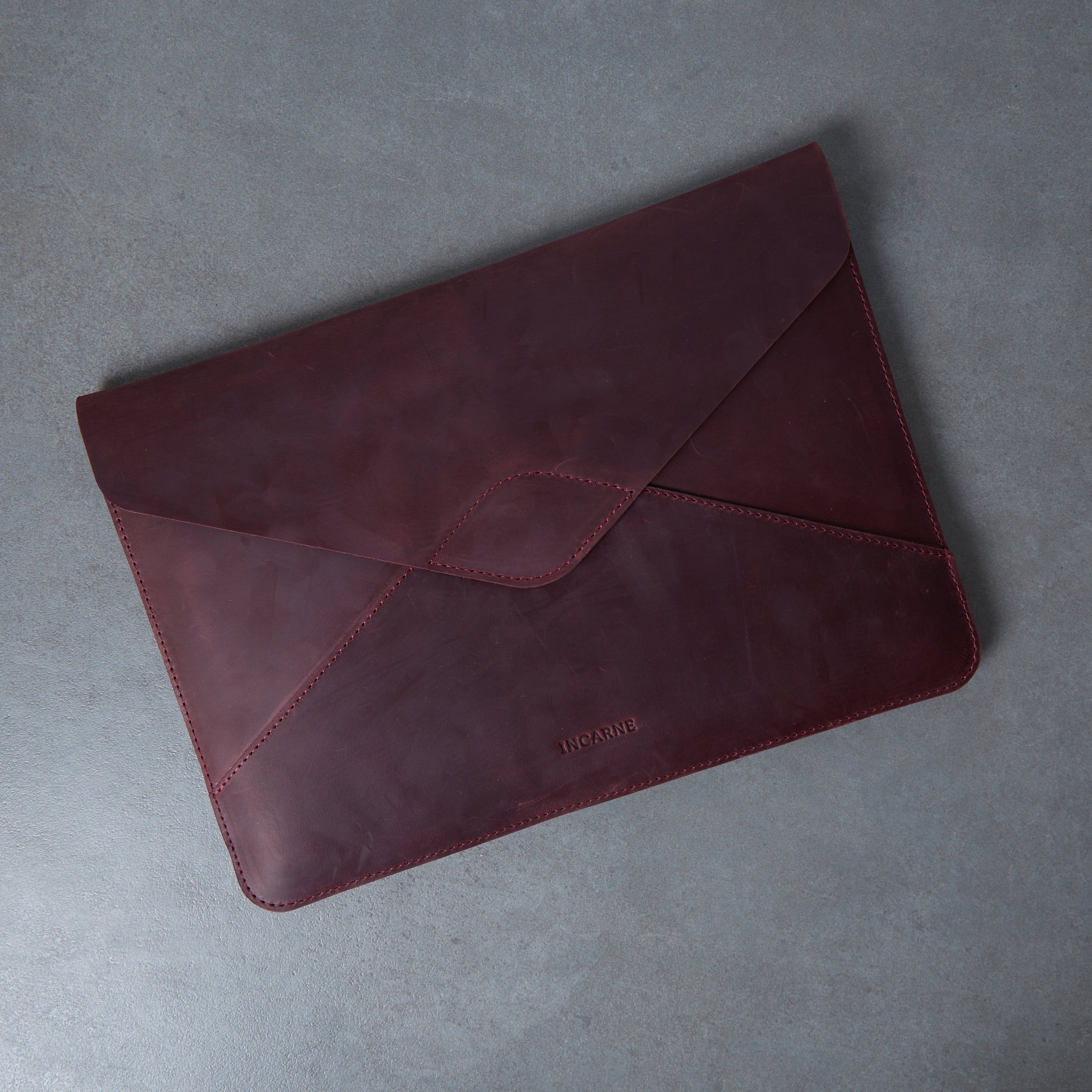 Message Laptop Sleeve, Burgundy (vintage)