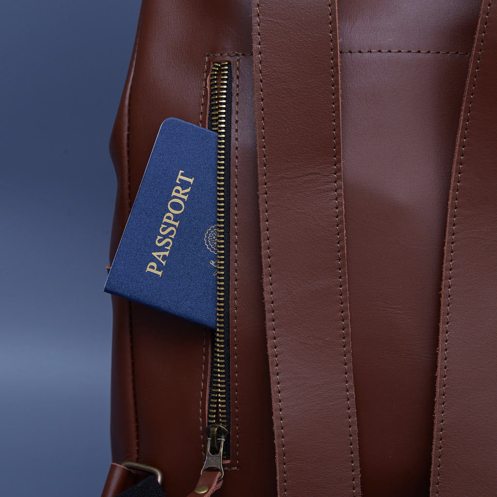 Unia Laptop Backpack in classic leather