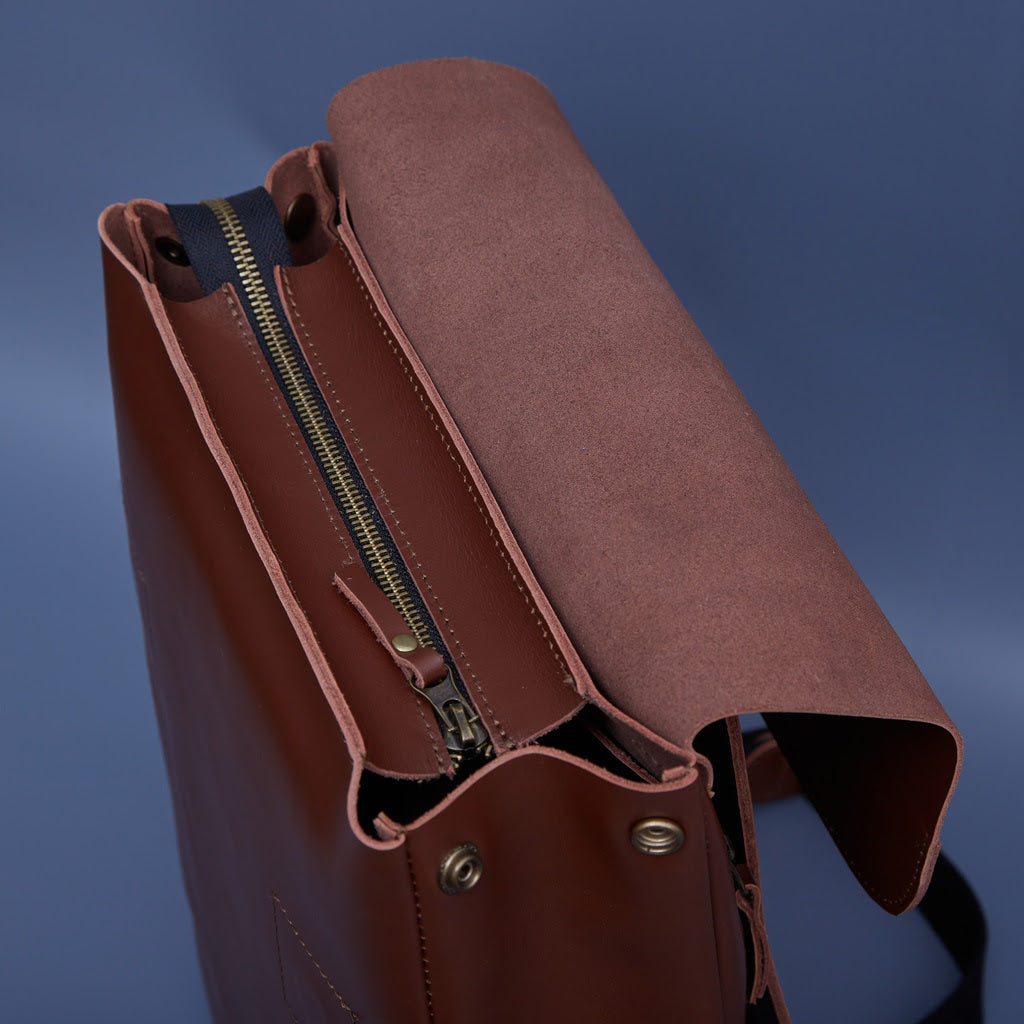 Unia Laptop Backpack in classic leather