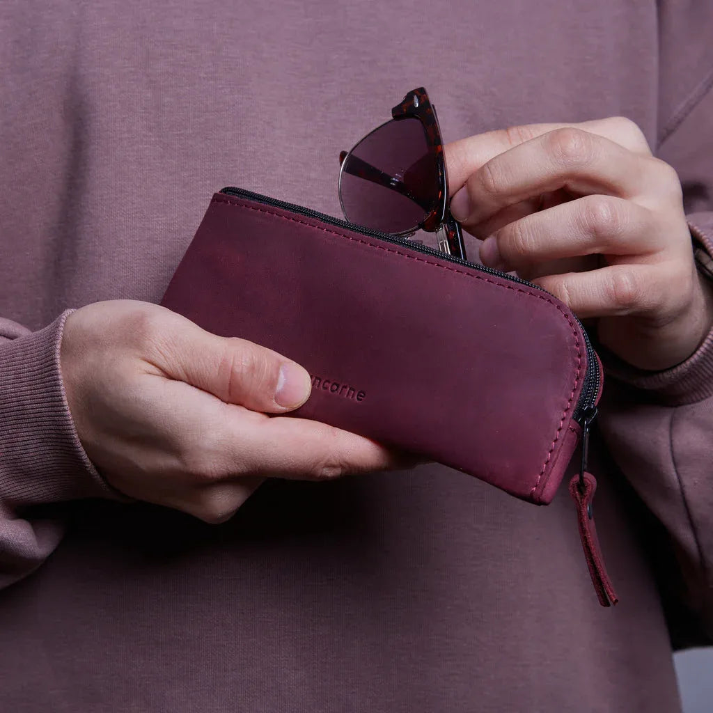 Leaf Leather Eyeglass Case - INCARNEĀ® Global