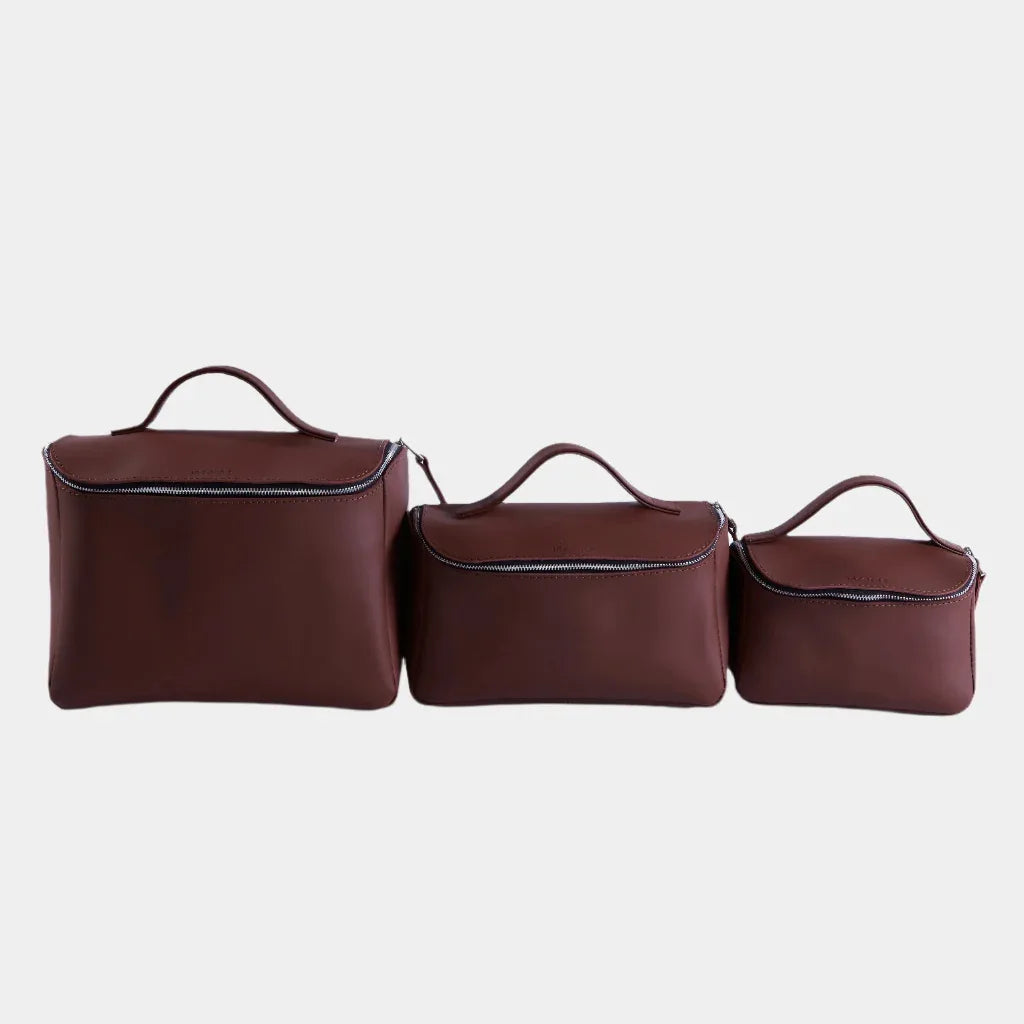 Timeless leather toiletry bag - INCARNE® Ukraine