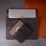 Gift set: Neat laptop case + Keep cable organizer