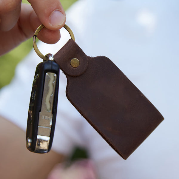 Coffret cadeau : pochette permis de conduire + porte-clés en cuir