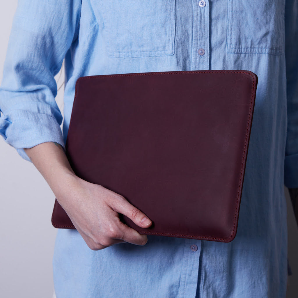 Gamma Plus Laptop Sleeve, Burgundy (vintage)