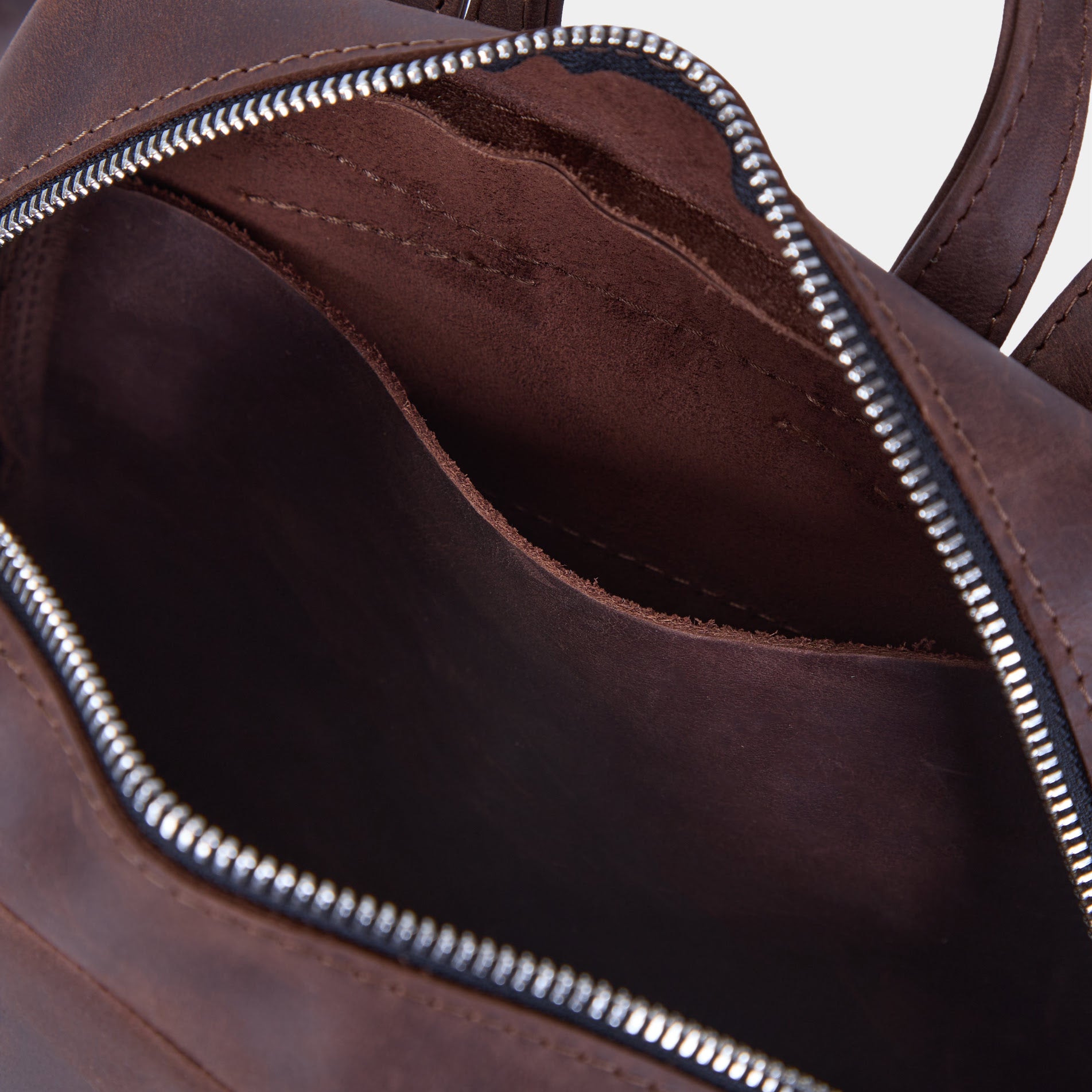 Leather backpack Factor