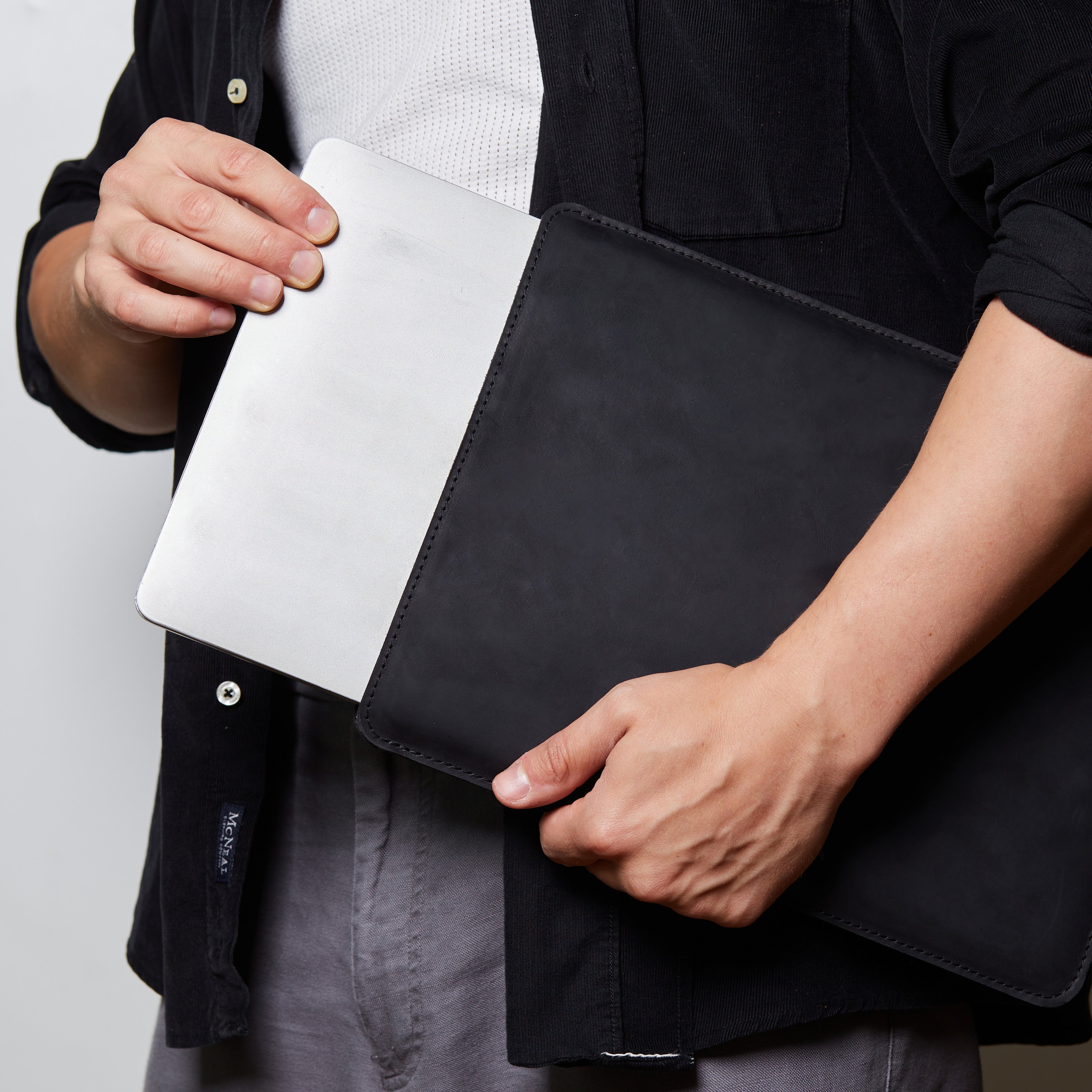 Free Port Plus Laptop Sleeve, Black (vintage)