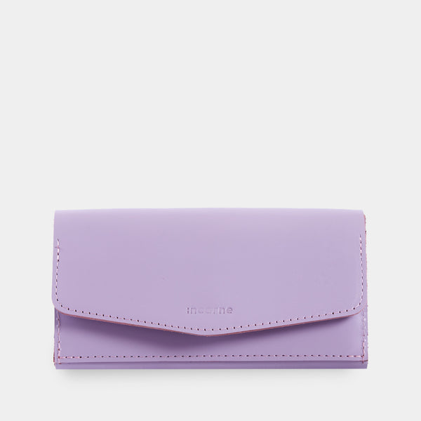 Simple Capacious Wallet Made from Classic Leather