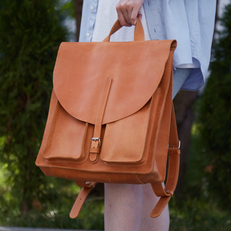 Círculos mochila de la ciudad elegante